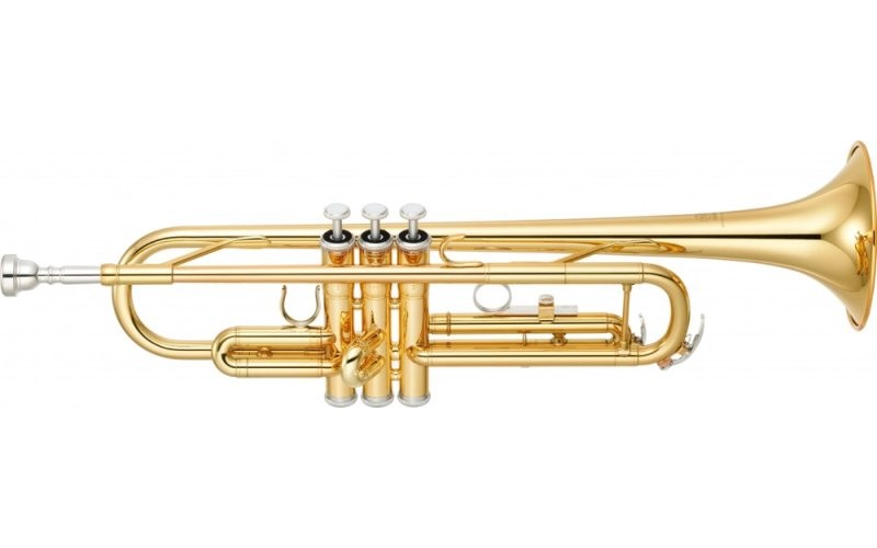 YAMAHA YTR-3335  труба Bb стандартная модель с кейсом и мундштуком