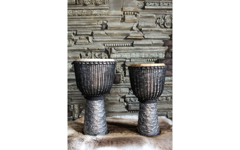 YUKA DJWPRO12-24Dragon - Джембе 30см х 60см