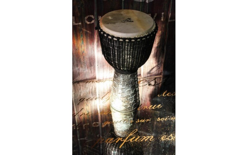 YUKA DJWPRO12-24Dragon - Джембе 30см х 60см